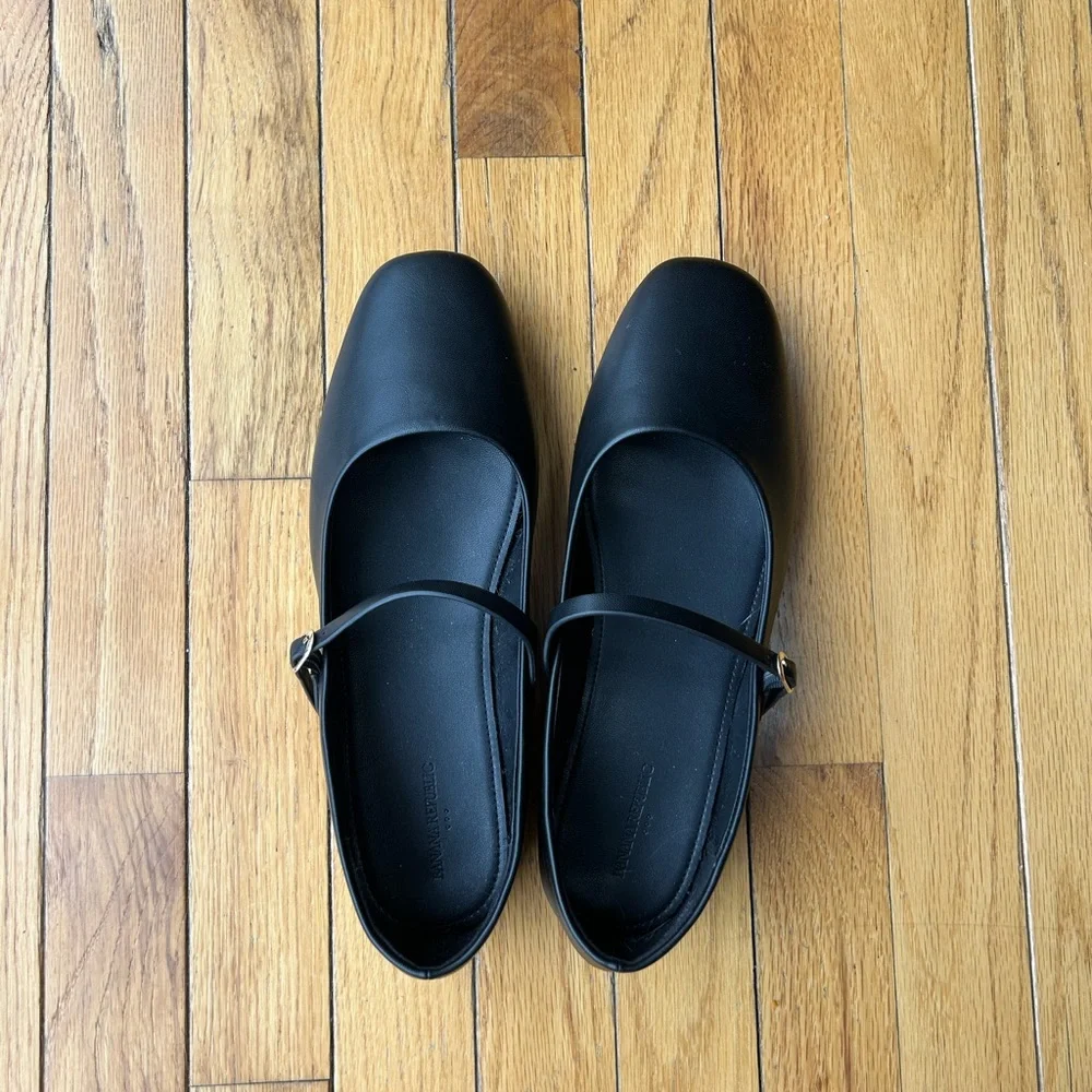 Banana Republic Office Vegan Faux Leather Mary Jane Ballerina Flats Shoes